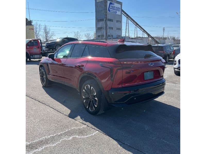 2024 Chevrolet Blazer EV view 4