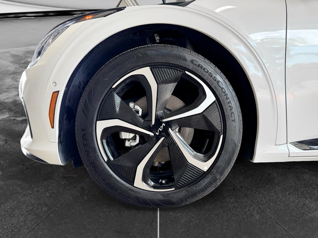2024 Kia EV6 view 30