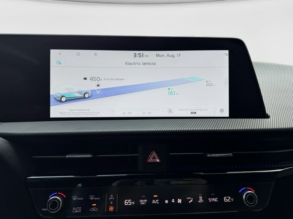 2024 Kia EV6 view 11
