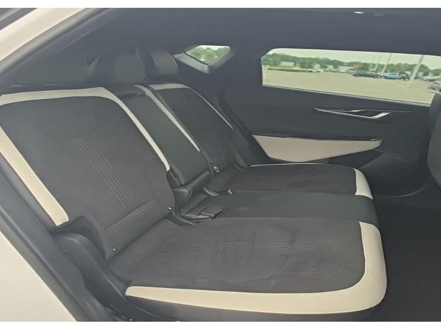 2024 Kia EV6 view 6