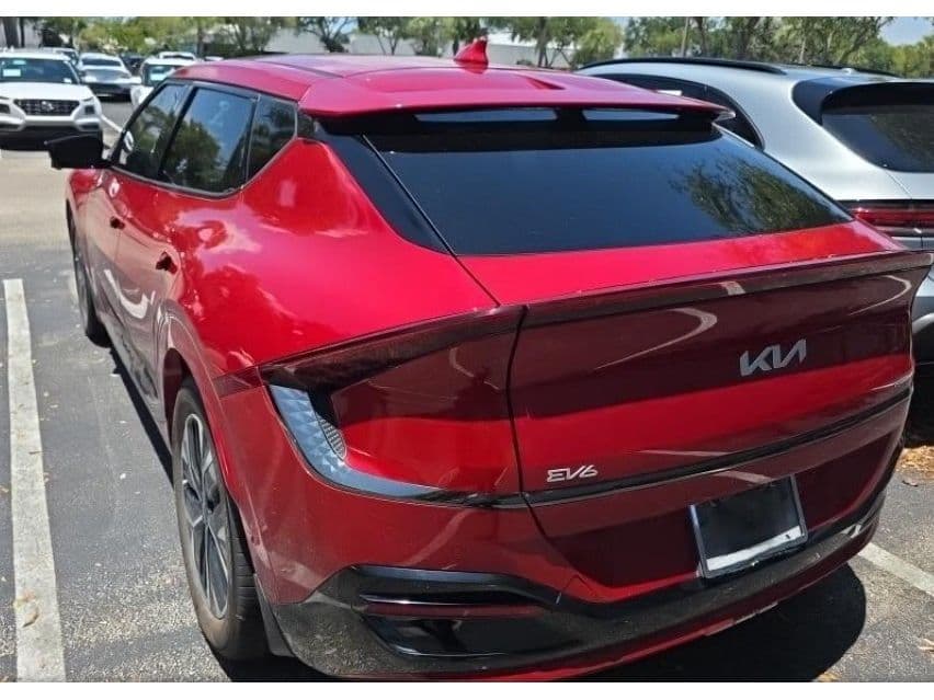 2024 Kia EV6 view 3