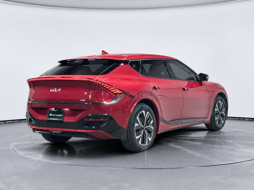 2024 Kia EV6 view 3