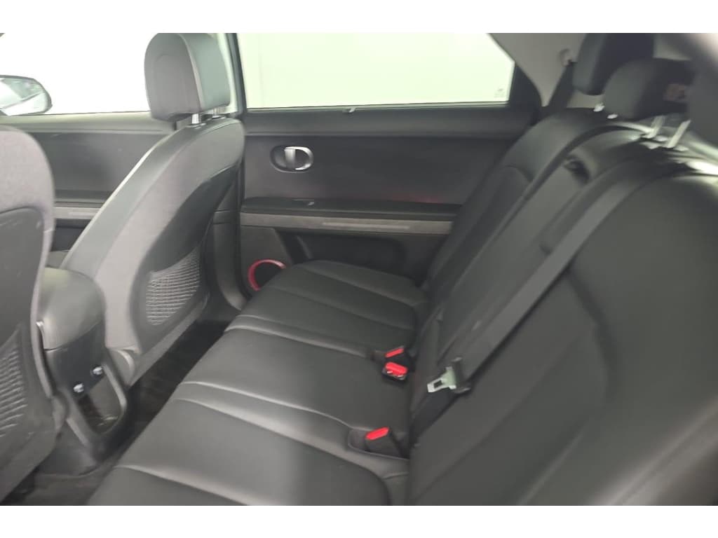 2023 Hyundai IONIQ 5 view 6