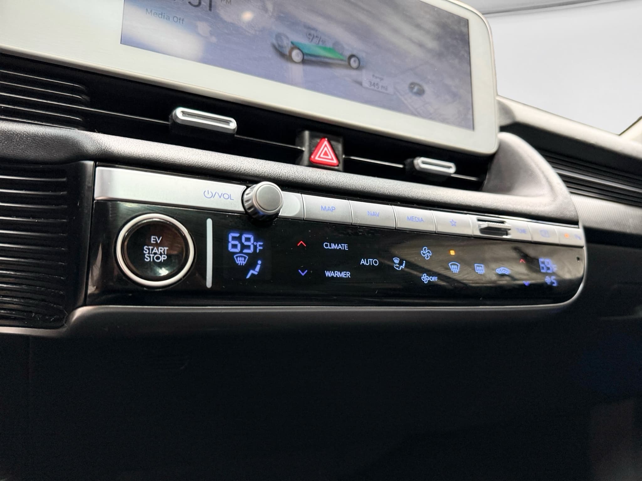 2023 Hyundai IONIQ 5 view 14