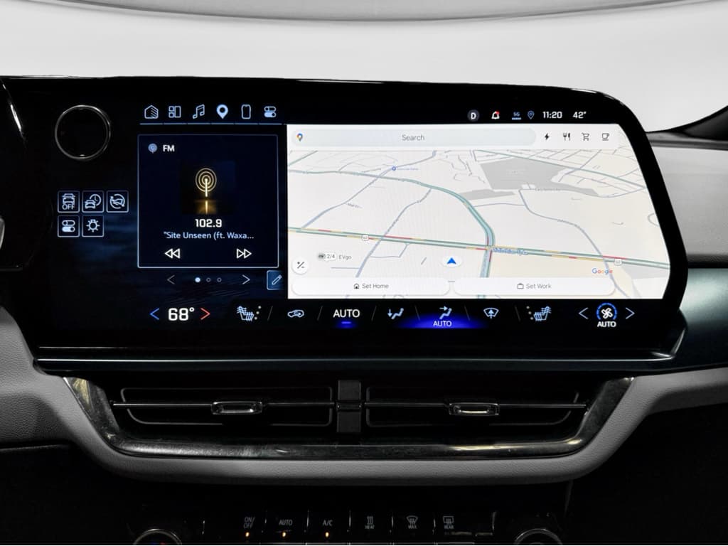 2025 Chevrolet Equinox EV view 10