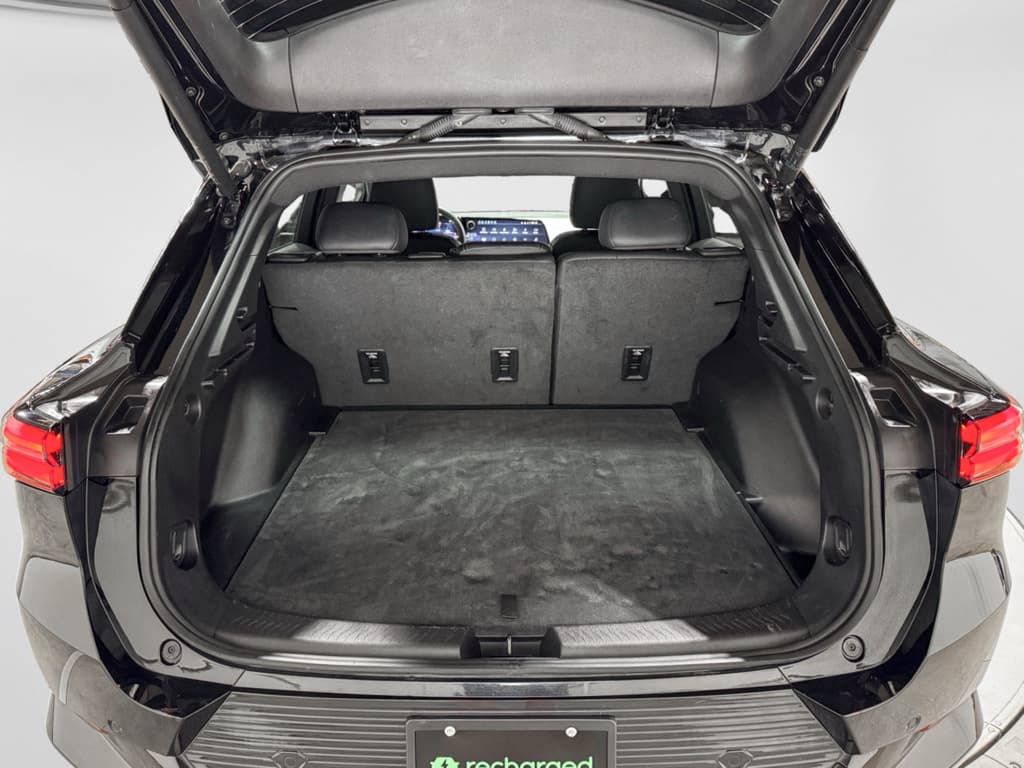 2025 Chevrolet Equinox EV view 25