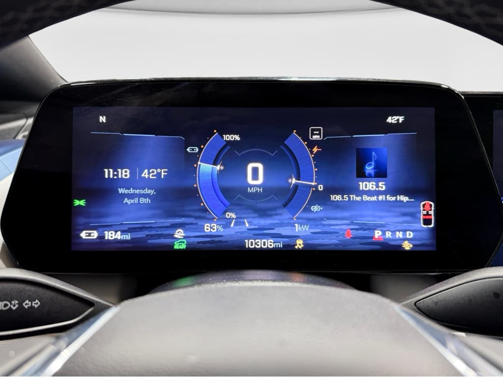 2025 Chevrolet Equinox EV view 9