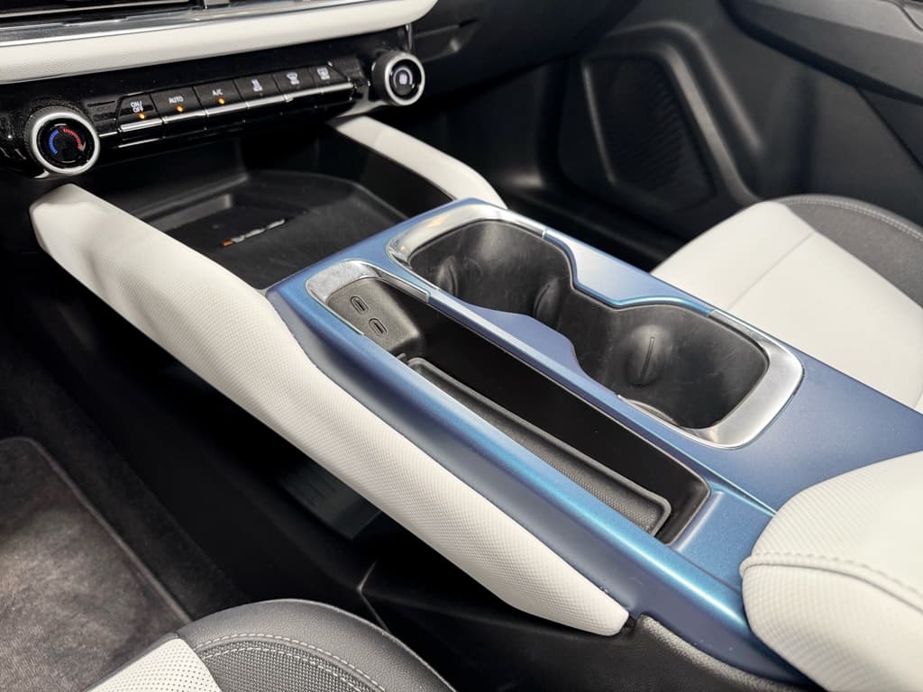 2025 Chevrolet Equinox EV view 19