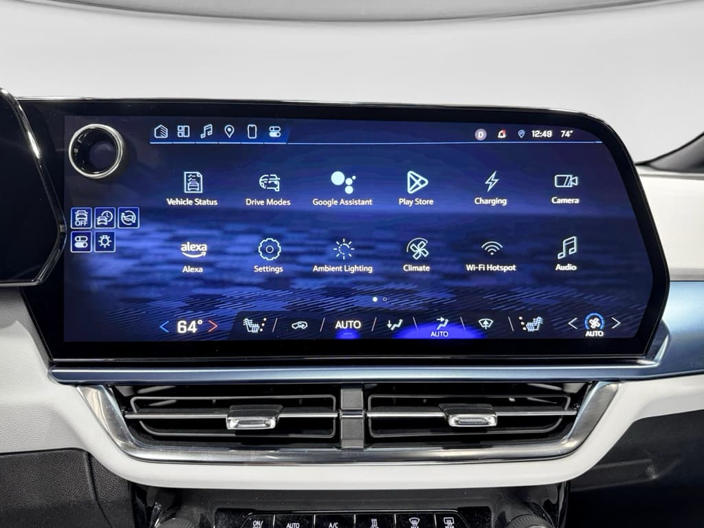 2025 Chevrolet Equinox EV view 13