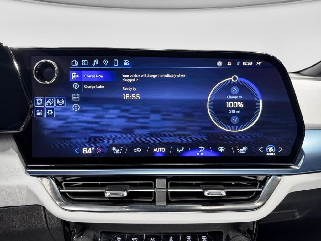 2025 Chevrolet Equinox EV view 11