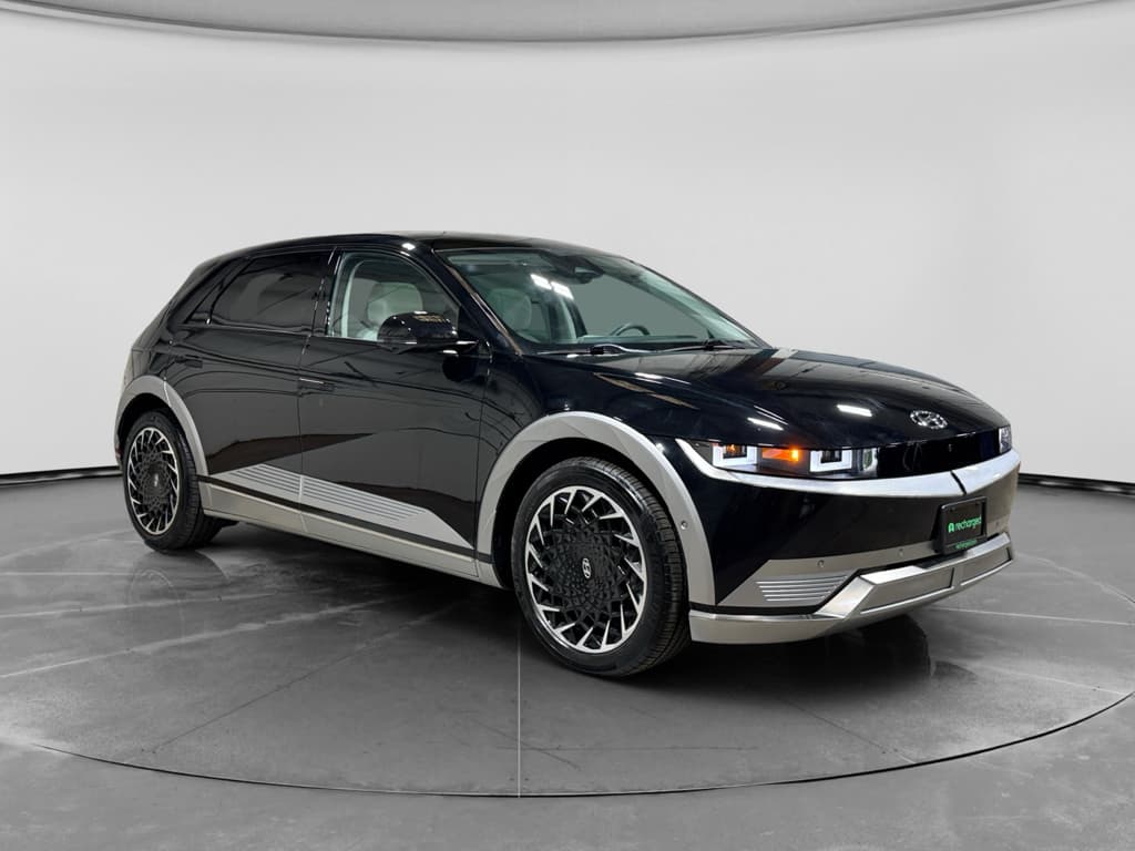 2023 Hyundai IONIQ 5 view 4