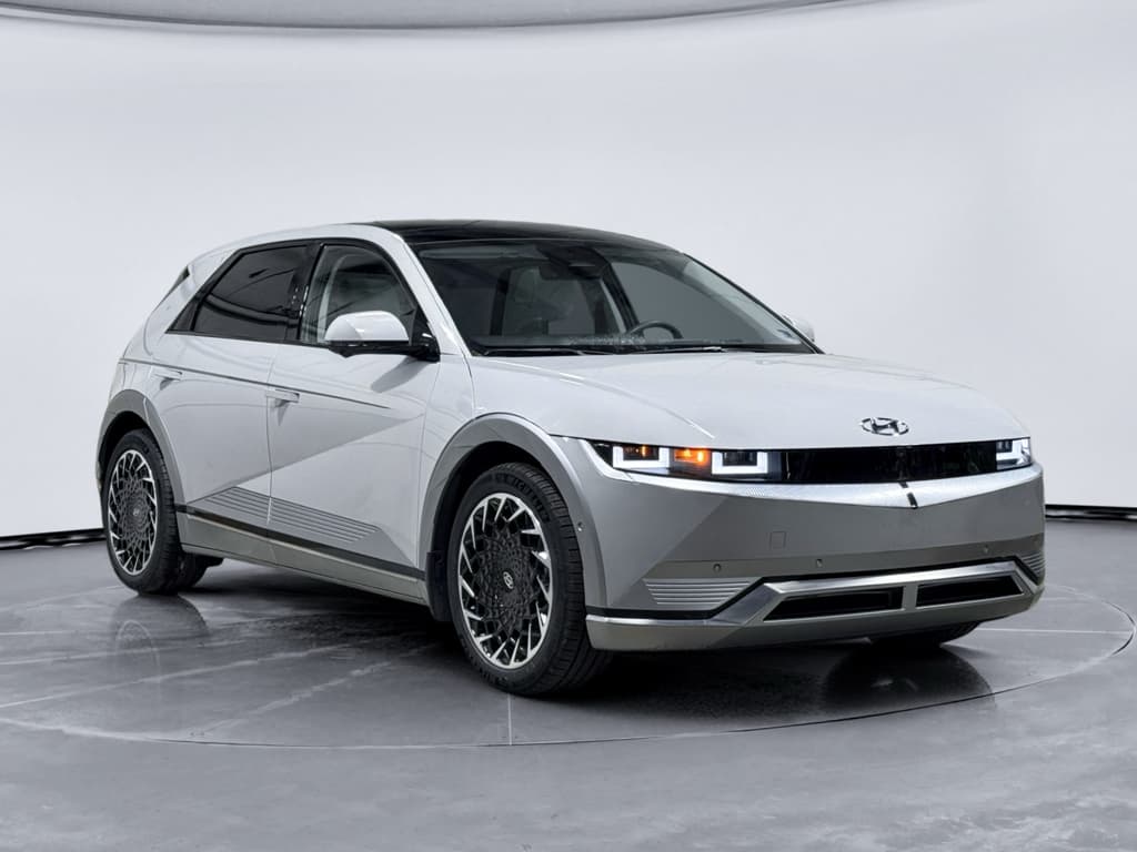 2023 Hyundai IONIQ 5 view 4