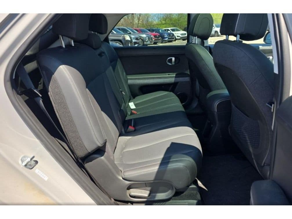 2023 Hyundai IONIQ 5 view 6