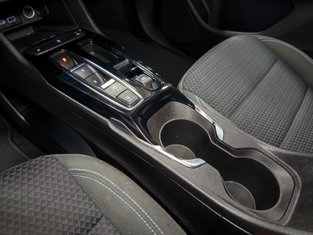 2023 Chevrolet Bolt EUV view 17