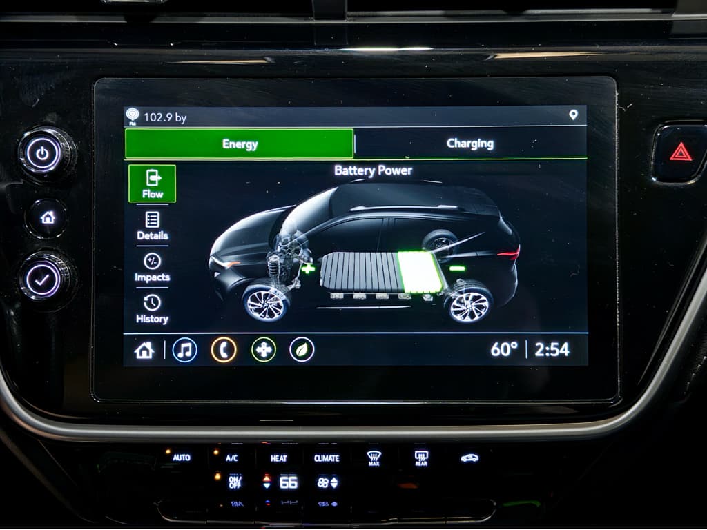 2023 Chevrolet Bolt EUV view 10