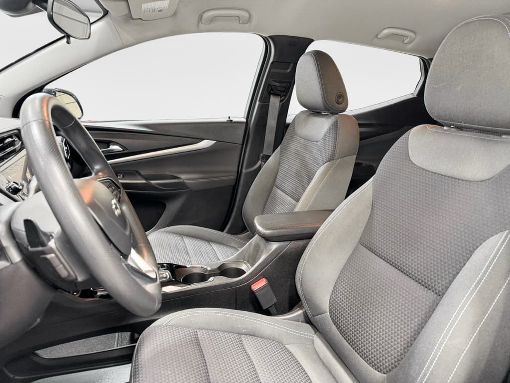 2023 Chevrolet Bolt EUV view 15