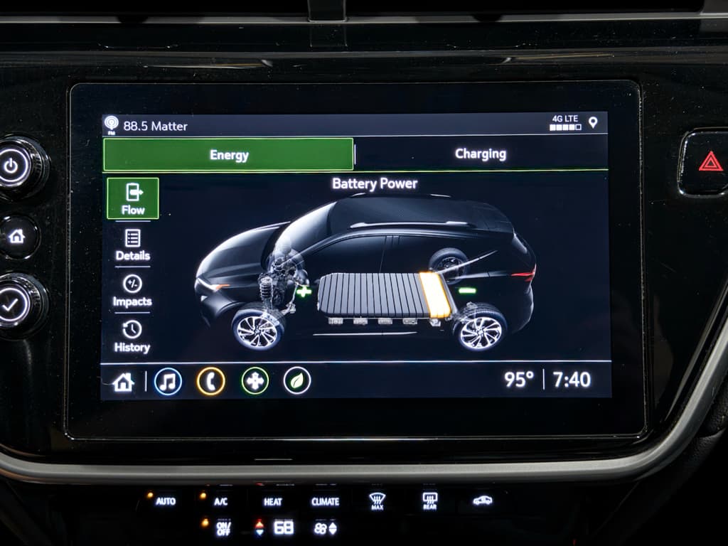 2023 Chevrolet Bolt EUV view 10
