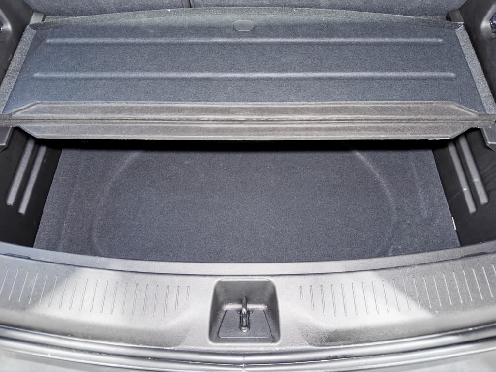 2023 Chevrolet Bolt EUV view 25