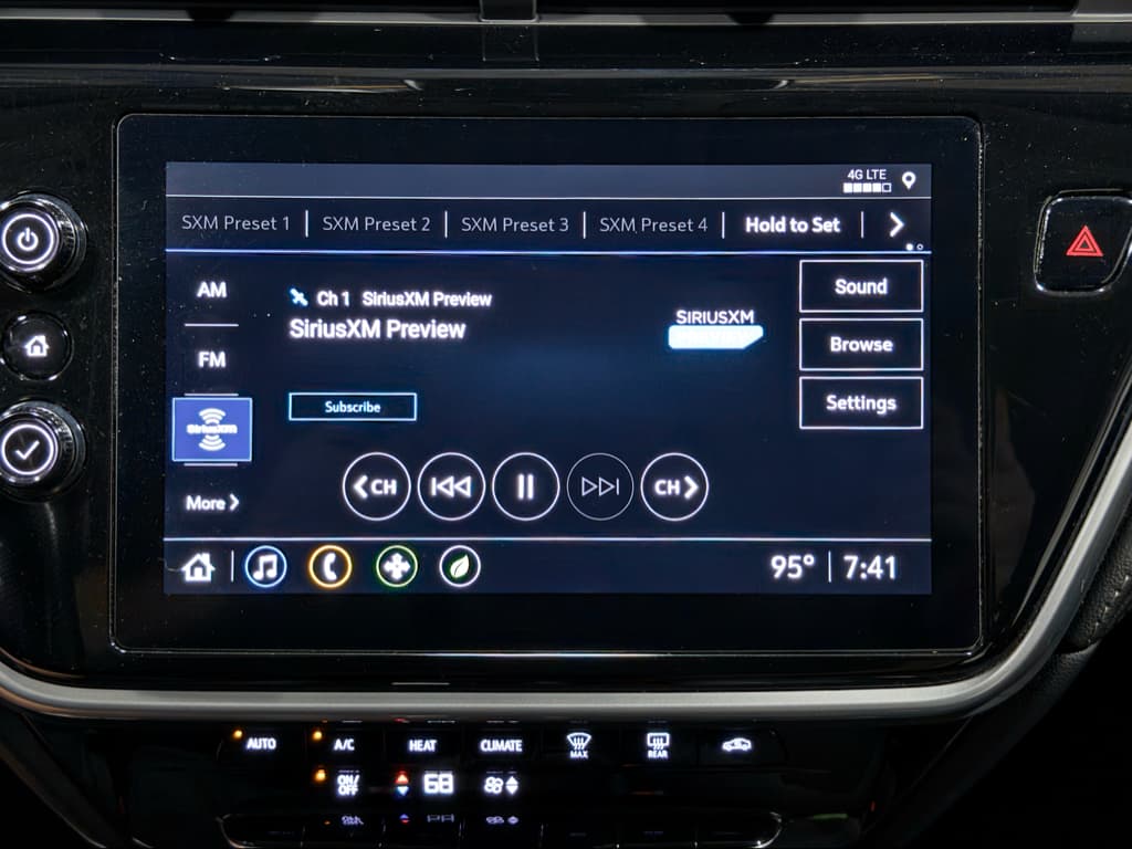 2023 Chevrolet Bolt EUV view 11