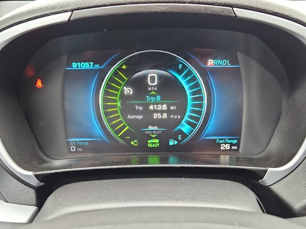 2017 Chevrolet Volt view 8