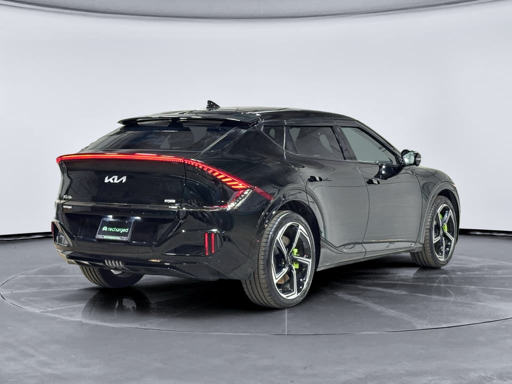 2024 Kia EV6 view 3