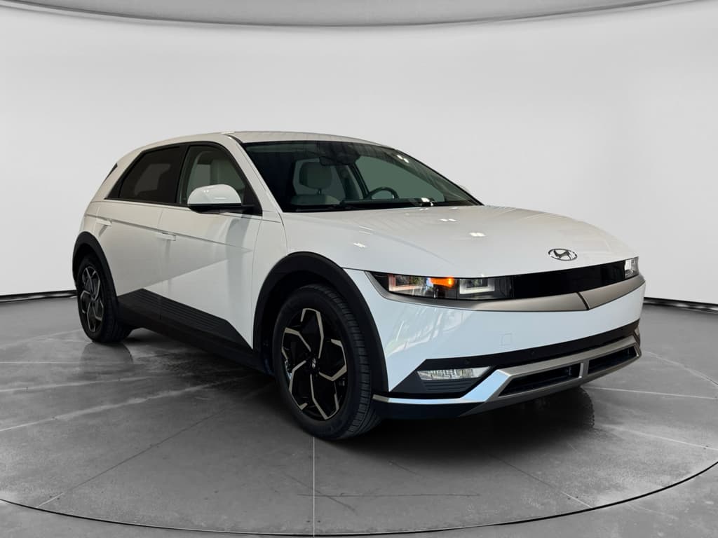 2023 Hyundai IONIQ 5 view 4