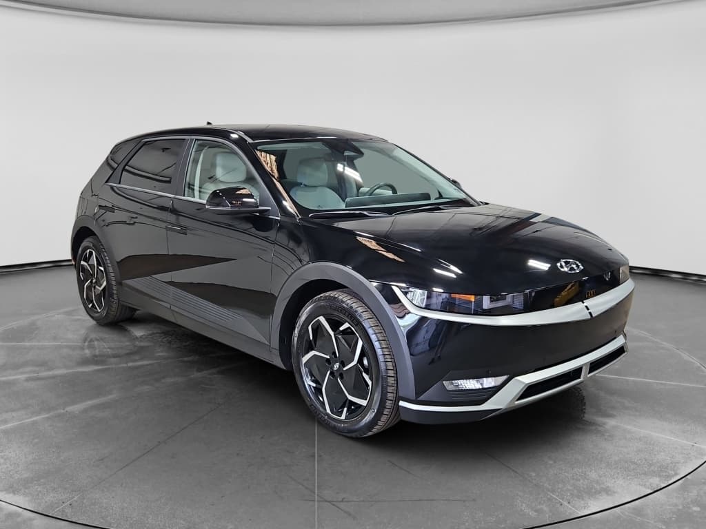 2023 Hyundai IONIQ 5 view 4