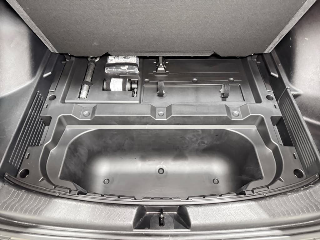 2025 Chevrolet Equinox EV view 25