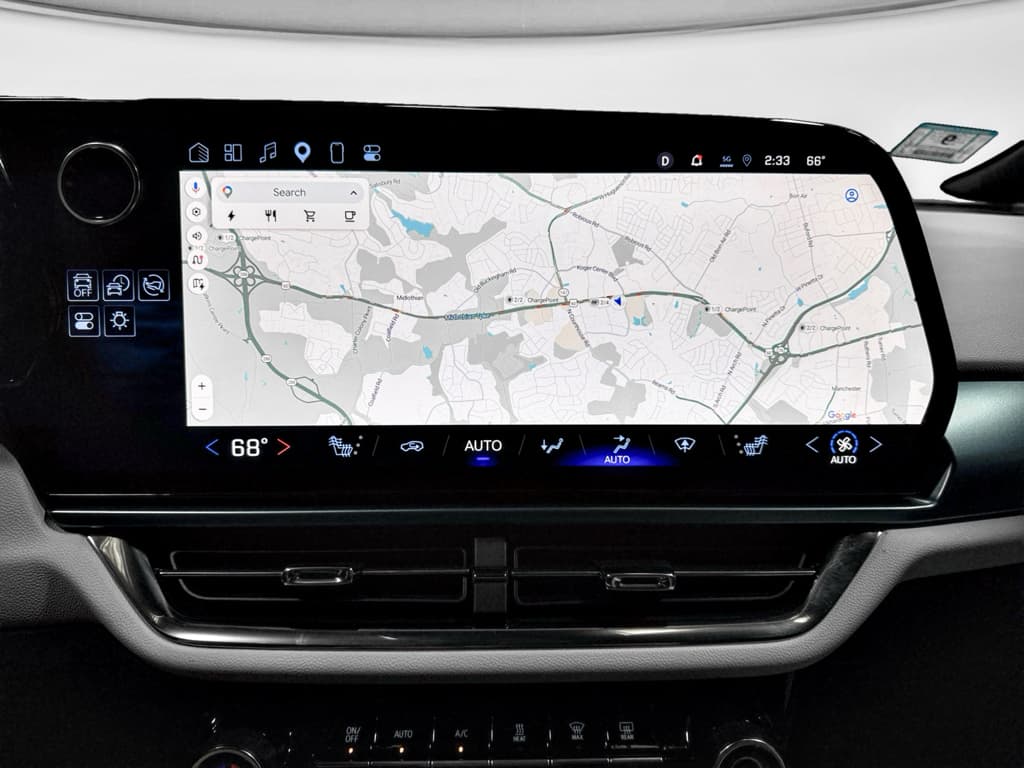 2025 Chevrolet Equinox EV view 11