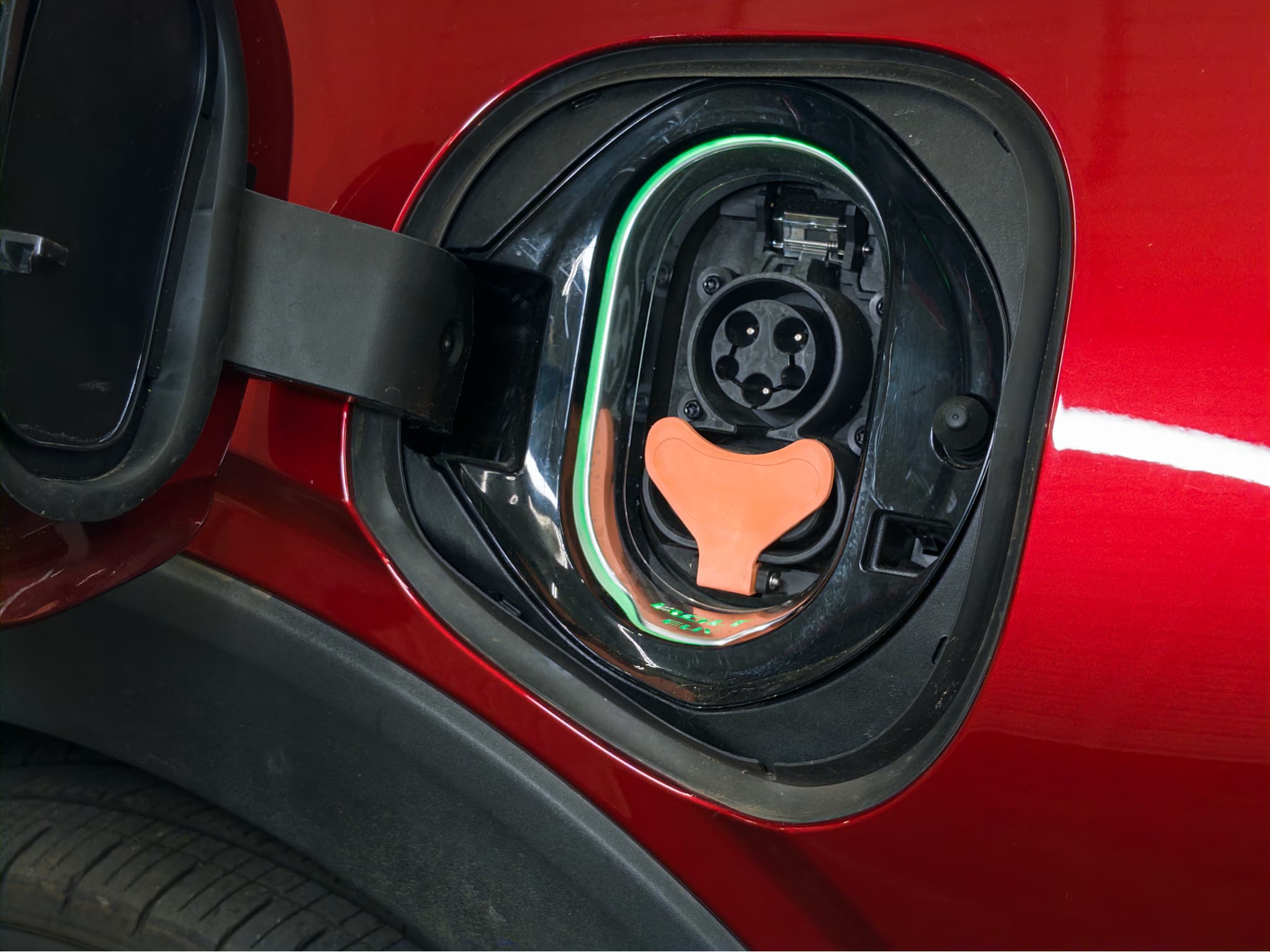 2023 Chevrolet Bolt EUV view 8