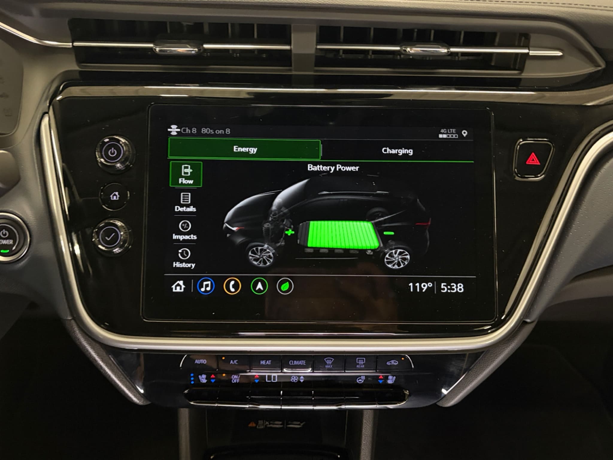 2023 Chevrolet Bolt EUV view 14