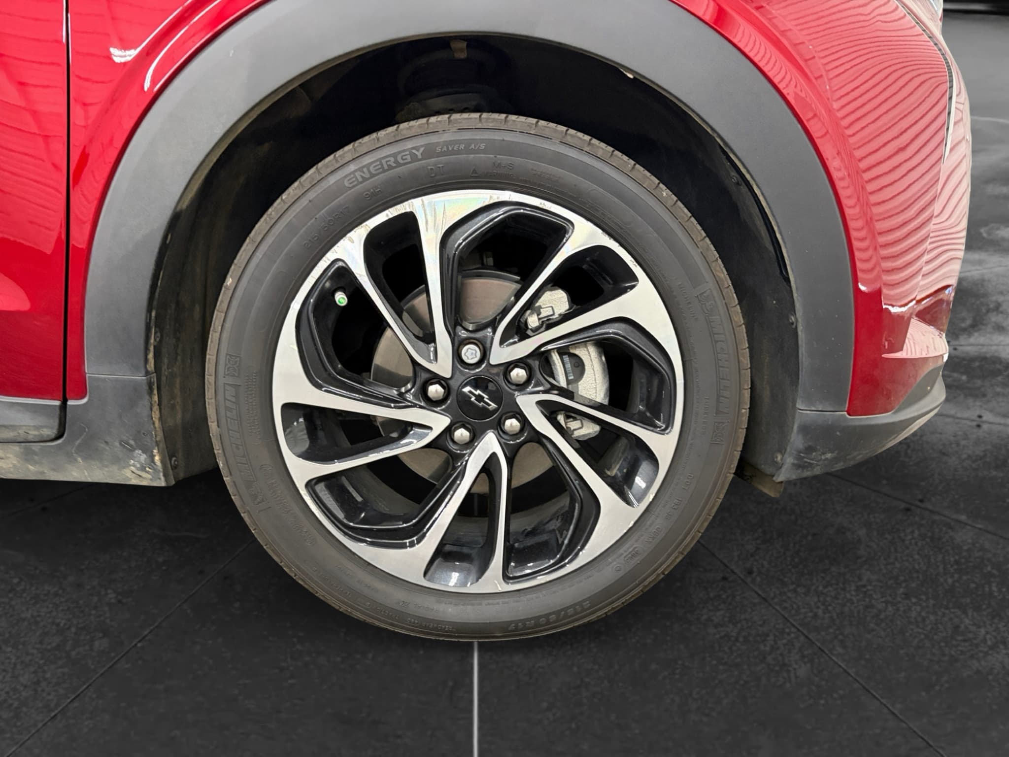 2023 Chevrolet Bolt EUV view 33