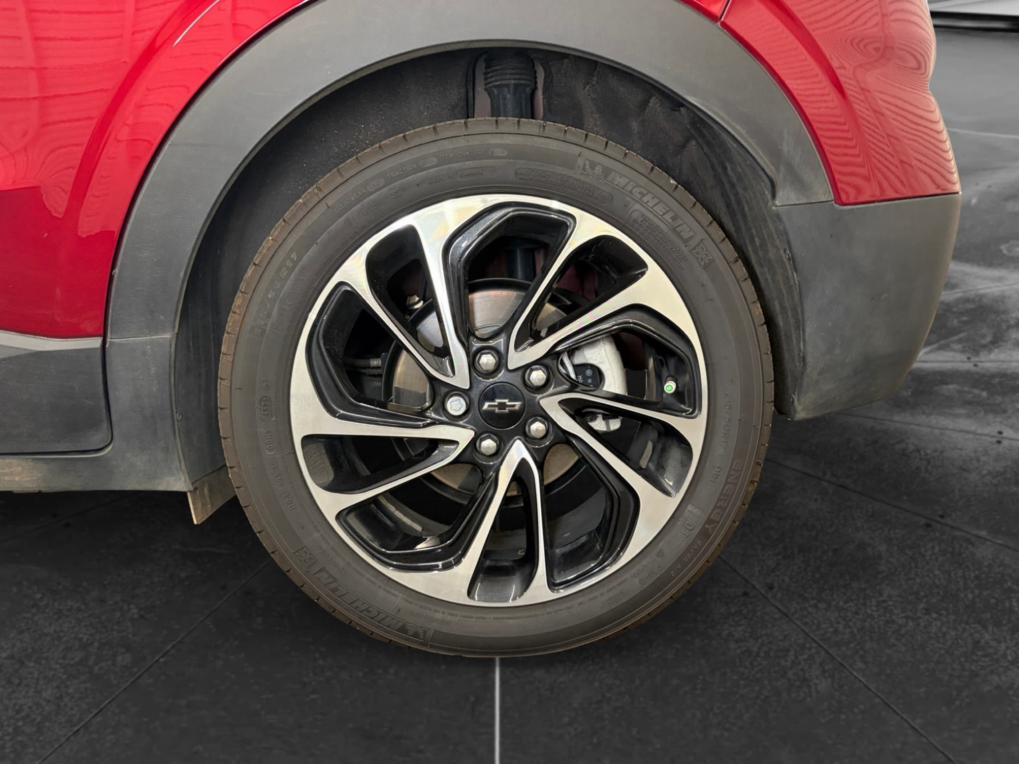 2023 Chevrolet Bolt EUV view 31