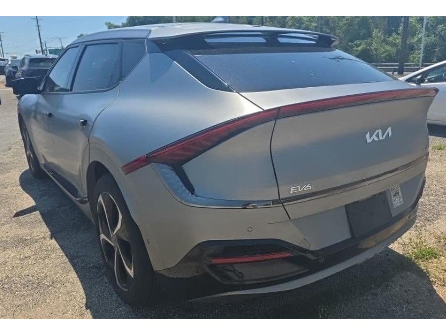 2023 Kia EV6 view 3