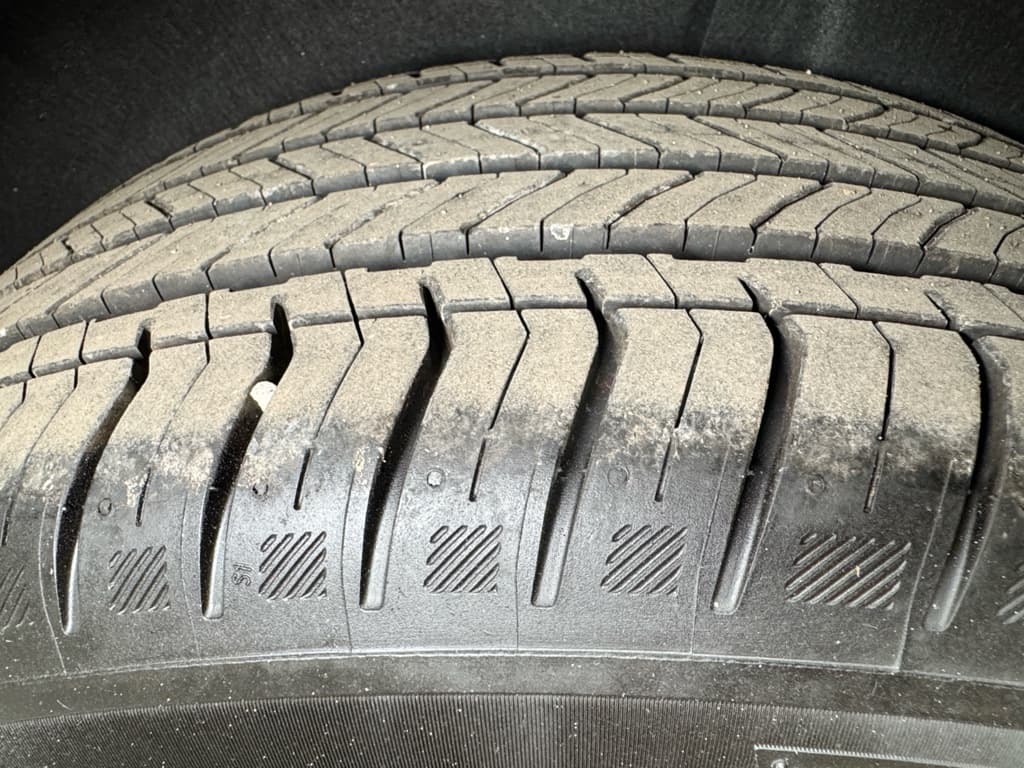 2025 Chevrolet Equinox EV view 35