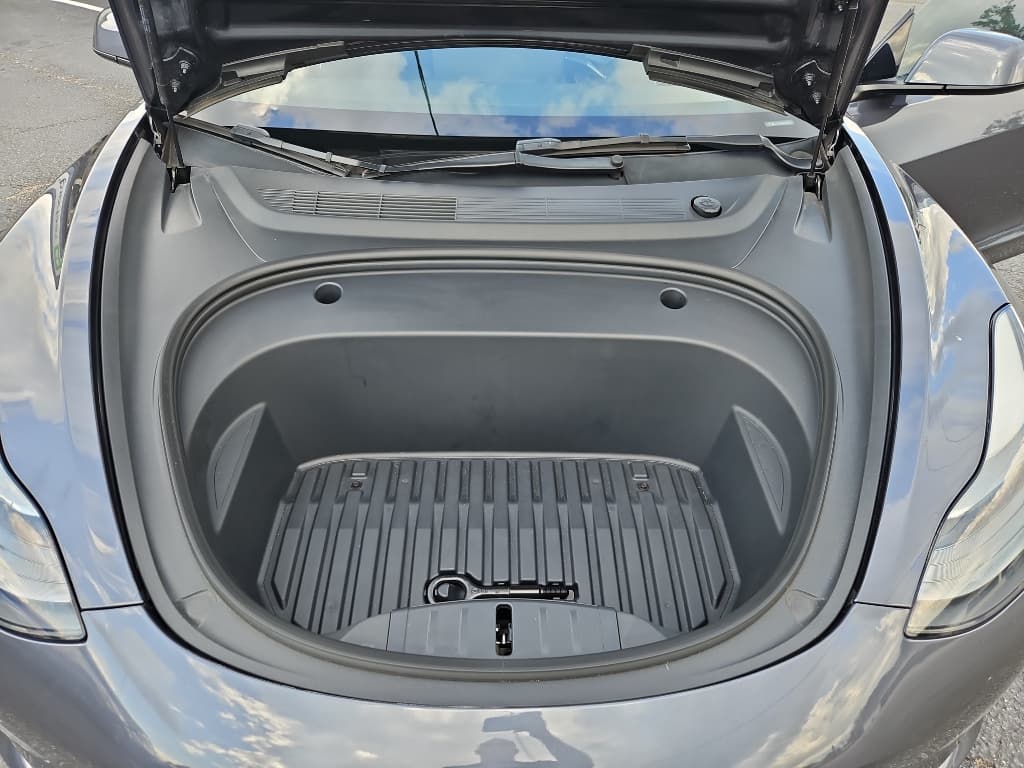 2022 Tesla Model 3 view 20