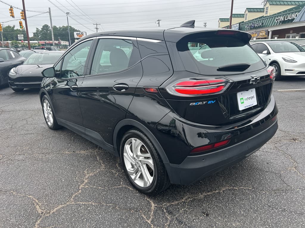 2023 Chevrolet Bolt EV view 2