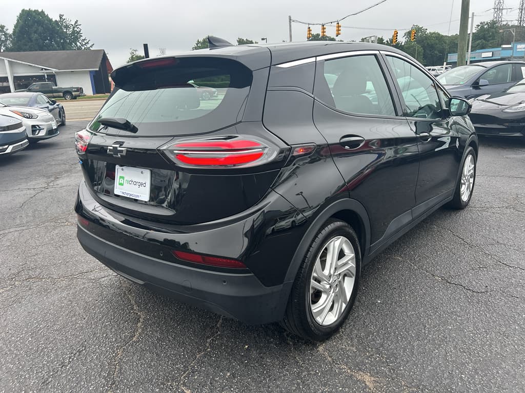 2023 Chevrolet Bolt EV view 3