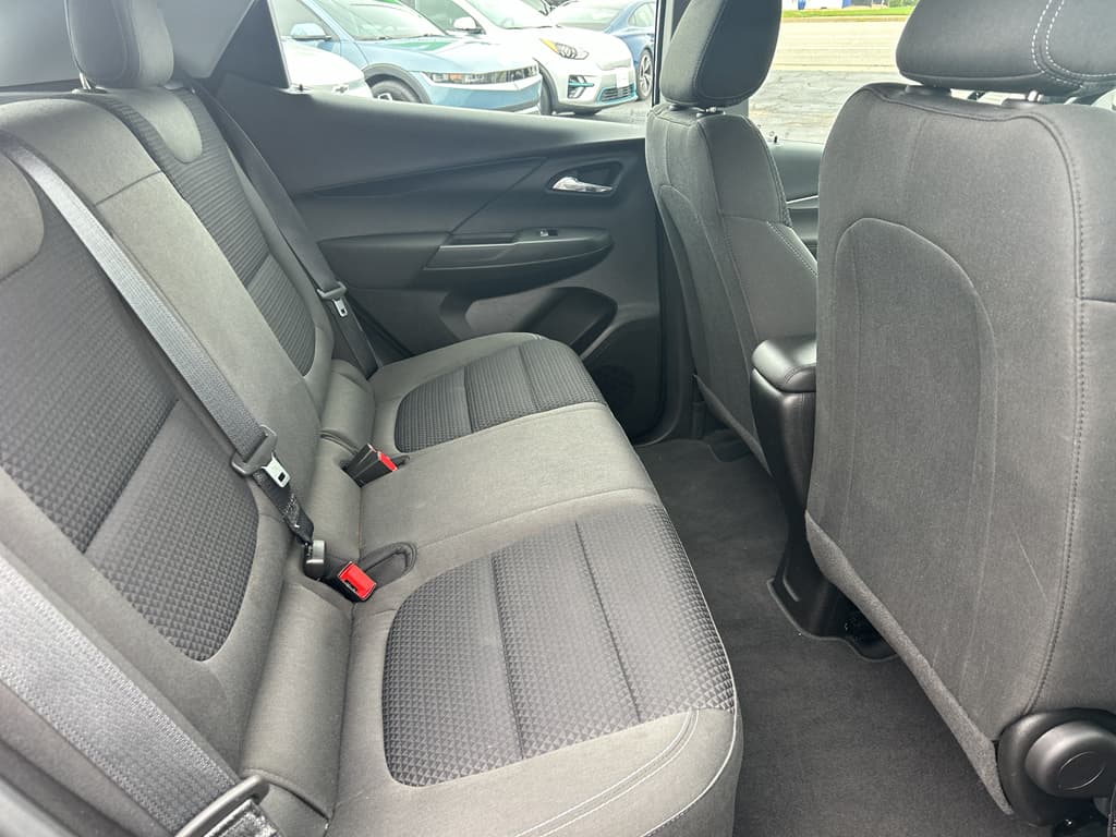 2023 Chevrolet Bolt EV view 17