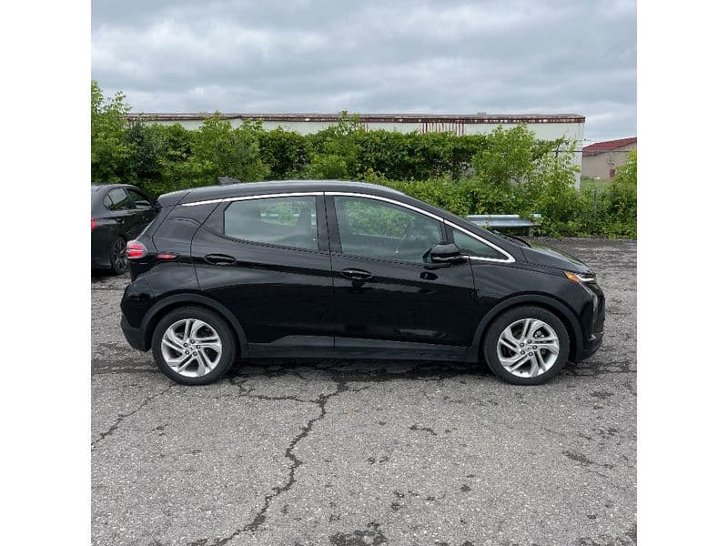2023 Chevrolet Bolt EV view 6