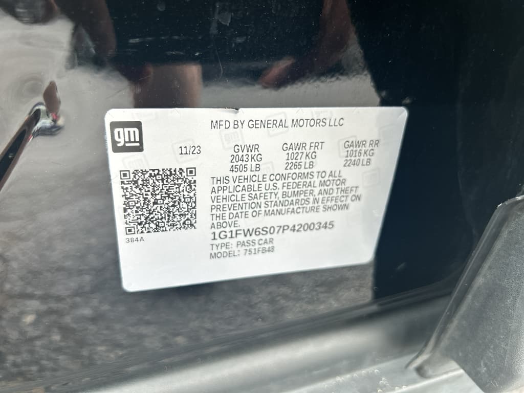 2023 Chevrolet Bolt EV view 19