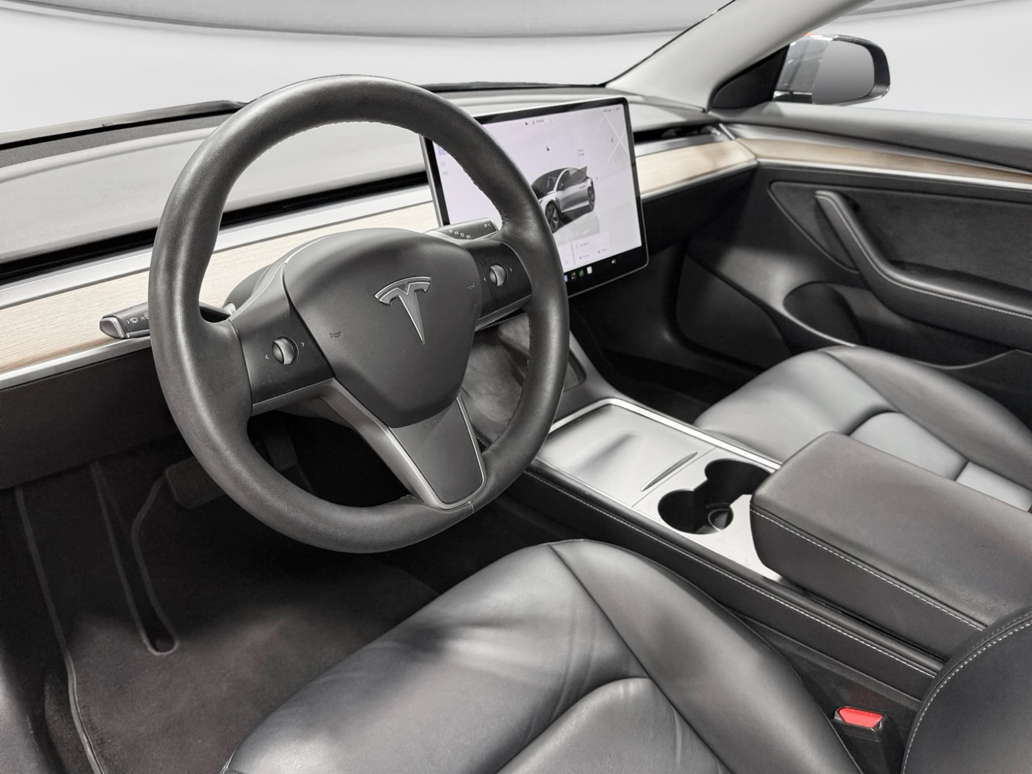 2022 Tesla Model 3 view 17