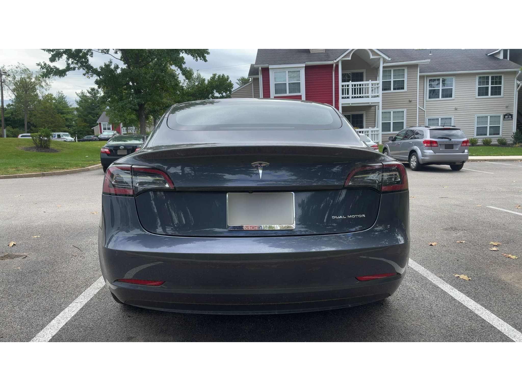 2022 Tesla Model 3 view 4