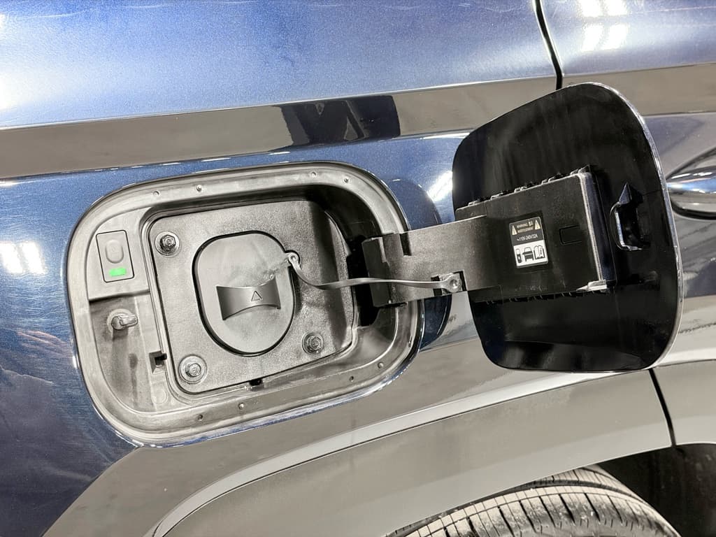 2024 Hyundai Tucson Plug-In Hybrid view 5