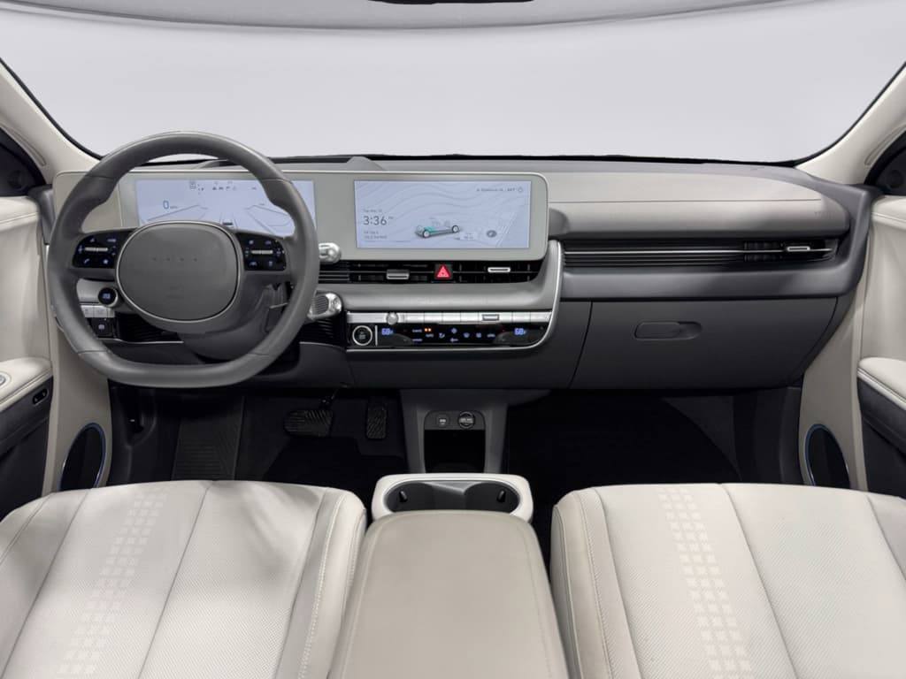 2023 Hyundai IONIQ 5 view 16