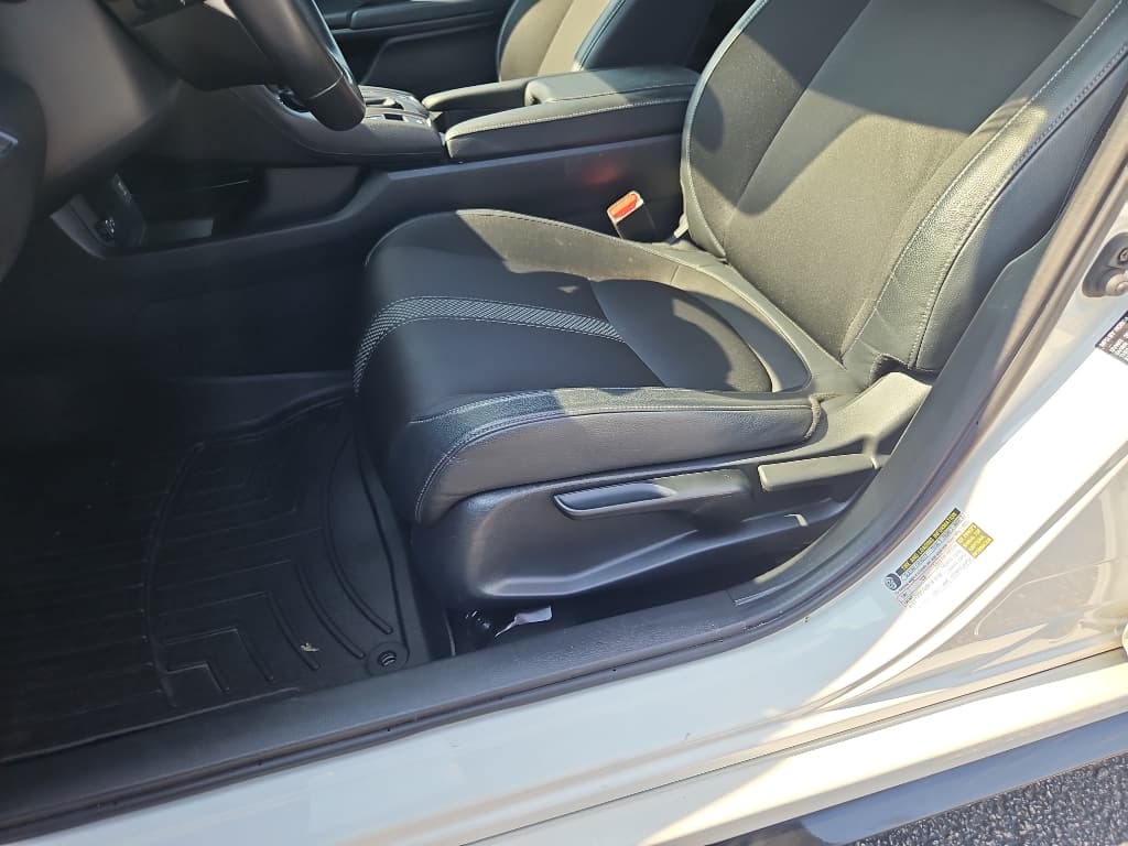2021 Honda Civic view 5