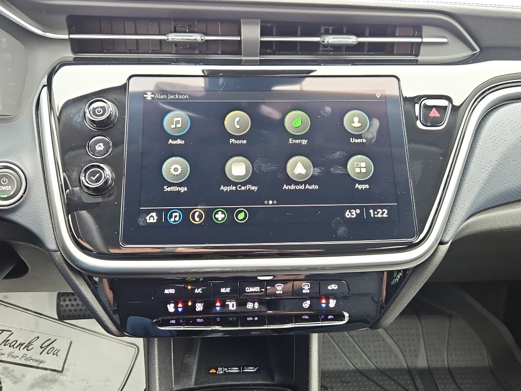 2023 Chevrolet Bolt EUV view 10