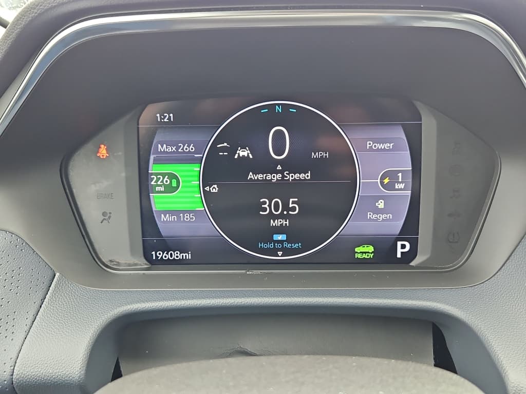 2023 Chevrolet Bolt EUV view 9