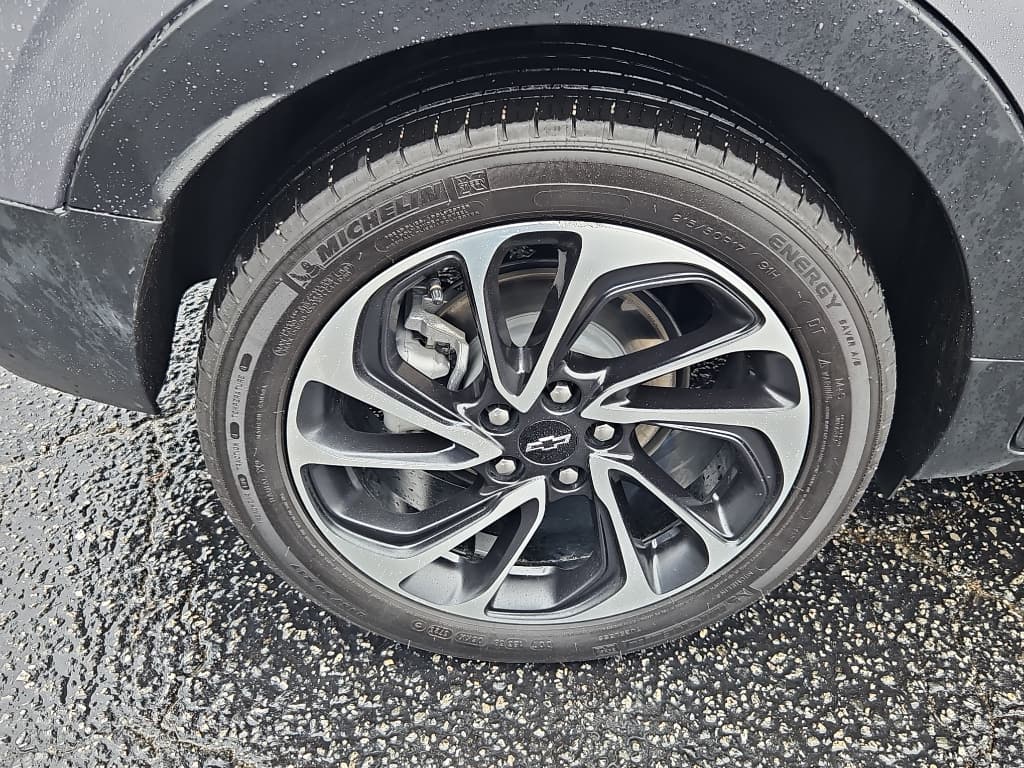 2023 Chevrolet Bolt EUV view 29