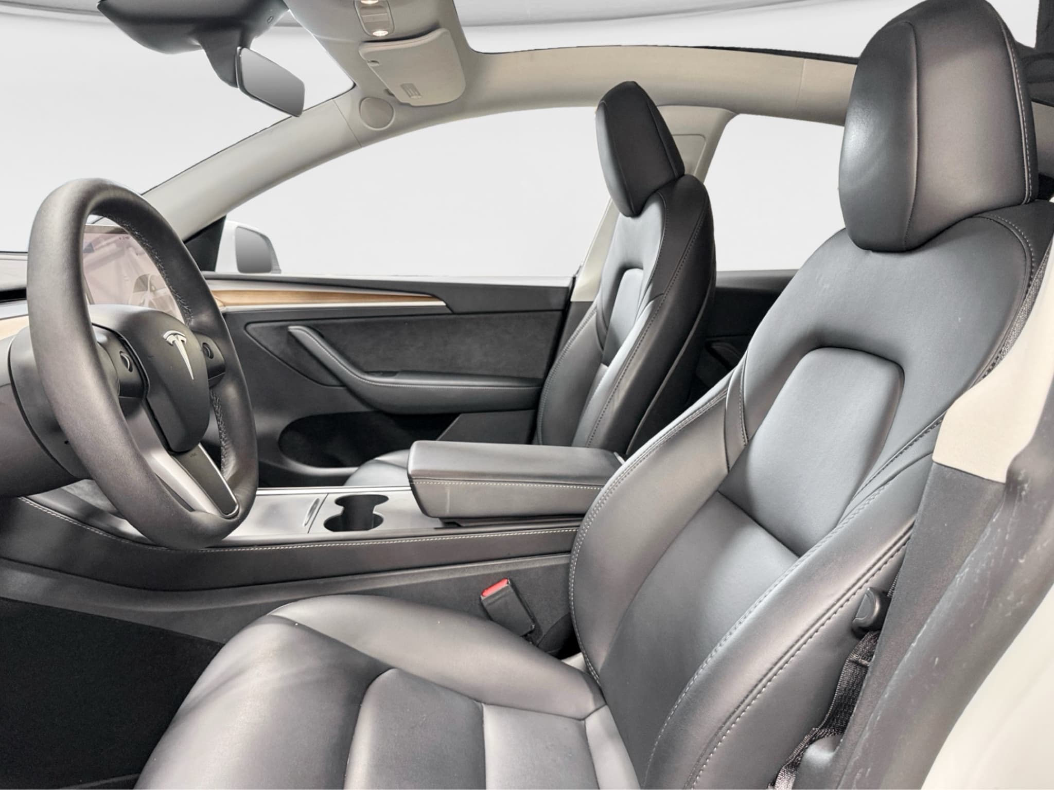 2024 Tesla Model Y view 15